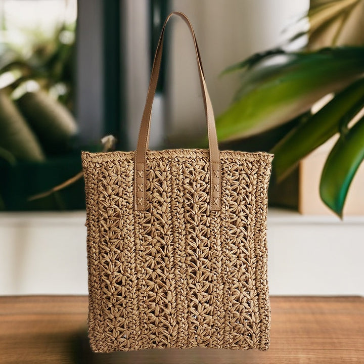 Handcrafted Beach Bag in Modern Macrame Style Stornfield