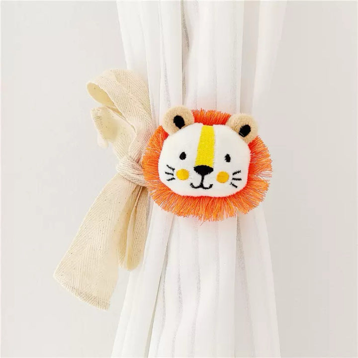 Decorative Lion Appliqué Curtain Tieback