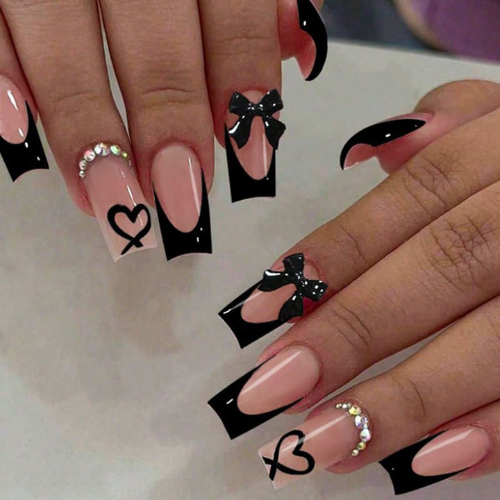 Artificials Nails Set with Elegant Bow and Heart Designs Stornfield