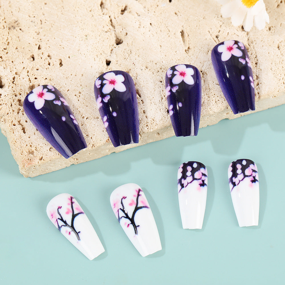 Artificial Nail Set with Floral Accents Stornfield