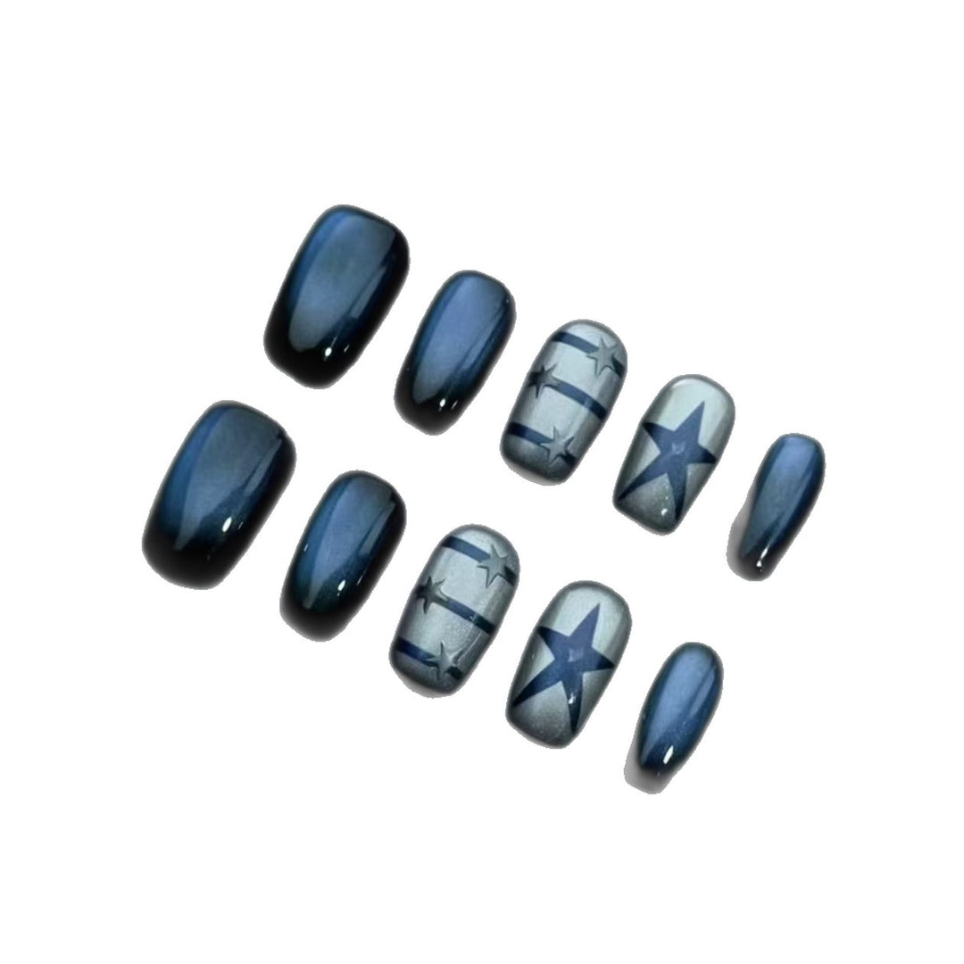 Elegant Press-On Nail Art Set with Starry Designs Stornfield