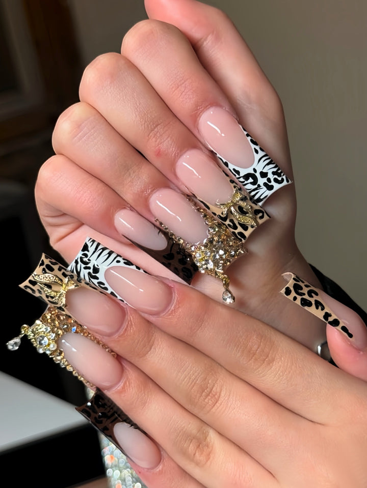 Decorative Long Press-On Nail Extensions Stornfield