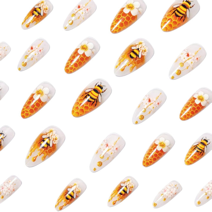 Artificial nails with honeycomb design Stornfield