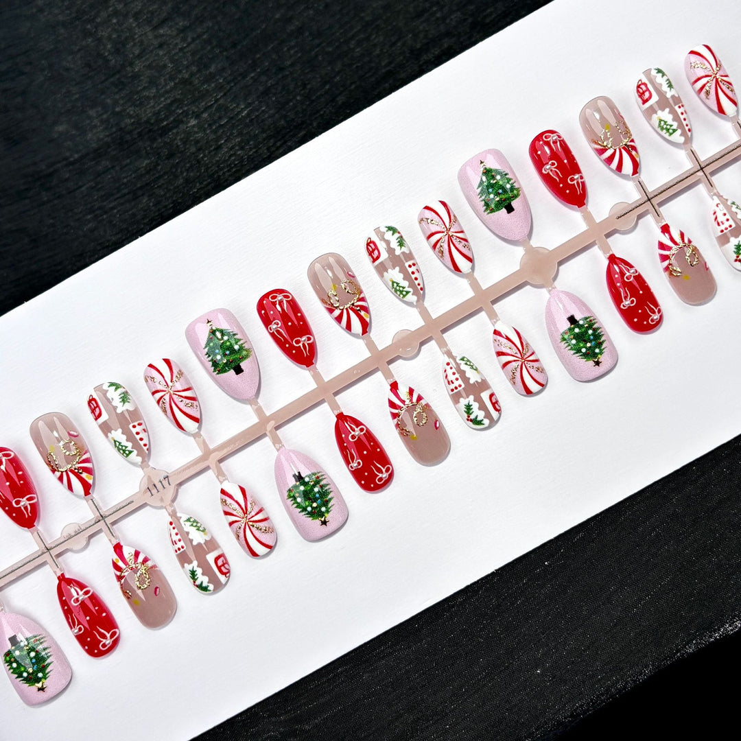 Creative Seasonal Decorative Press-On Nail Kit