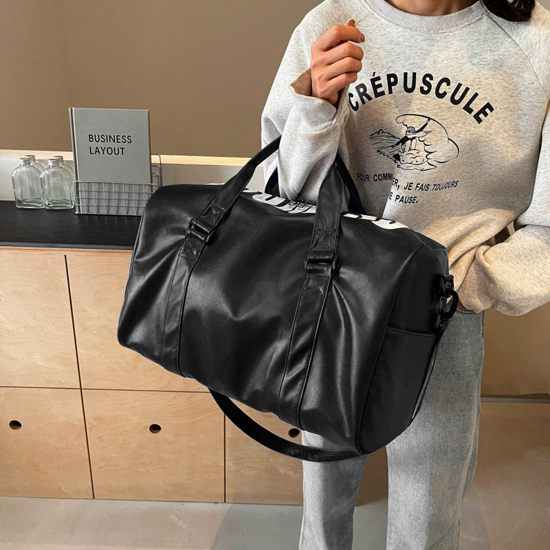 Sporty Travel Bag With Spacious Interior Compartment And Durable Material Stornfield
