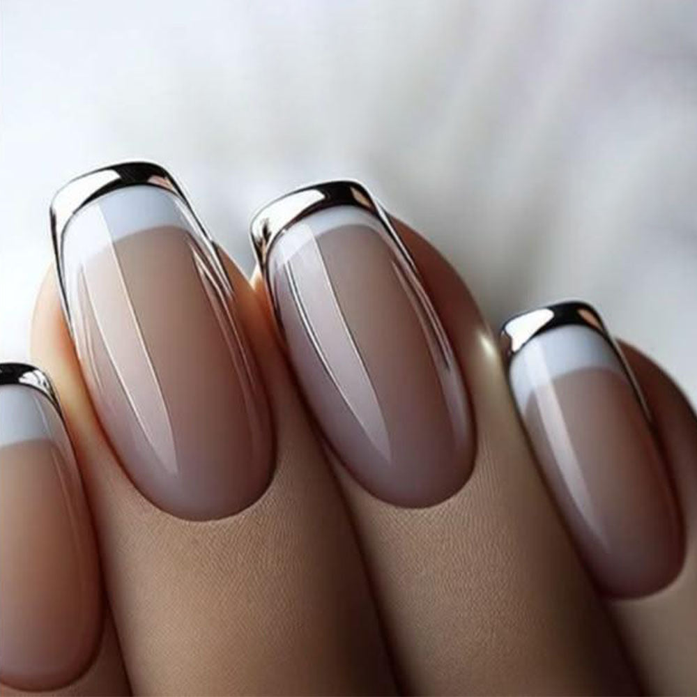 Artificial nails with elegant French tips Stornfield