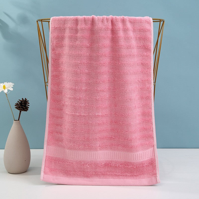 High-quality terry bath towel with elegant structure Stornfield