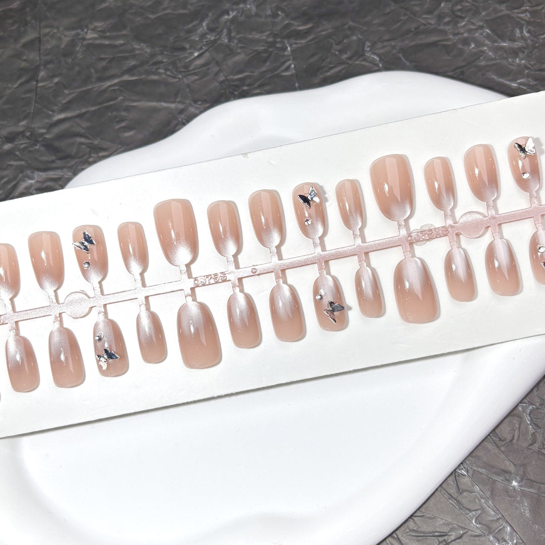 Glamorous Elegant Press-On Nail Set