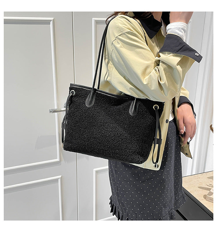 Oversized Faux Fur Tote Bag Stornfield