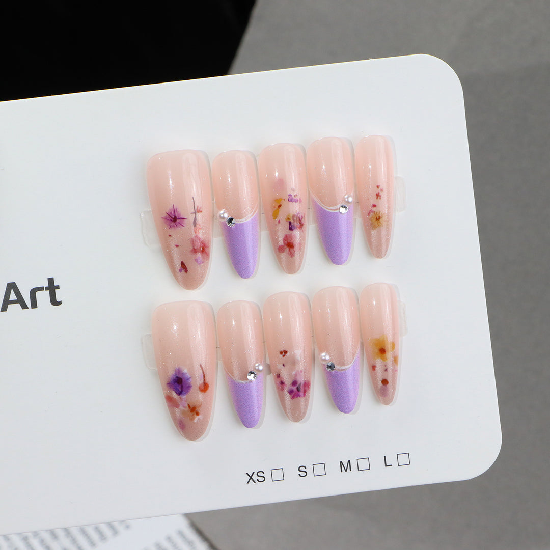 Floral-Embellished Press-On Nail Set Stornfield