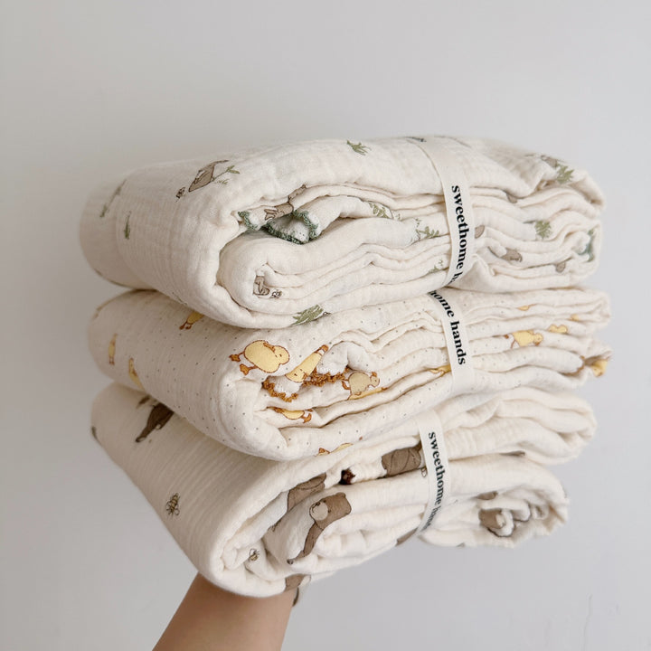 Unisex Mull blanket with cute bear design Stornfield