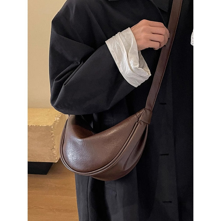 Sleek Leather Hobo Bag Stornfield