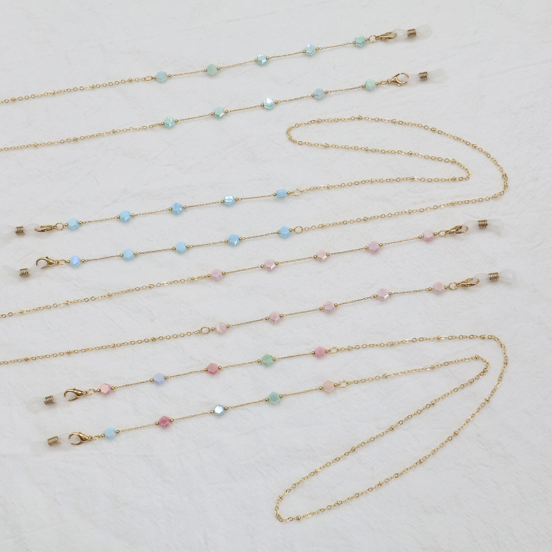 Elegant Gold Chain Necklace with Gemstones Stornfield