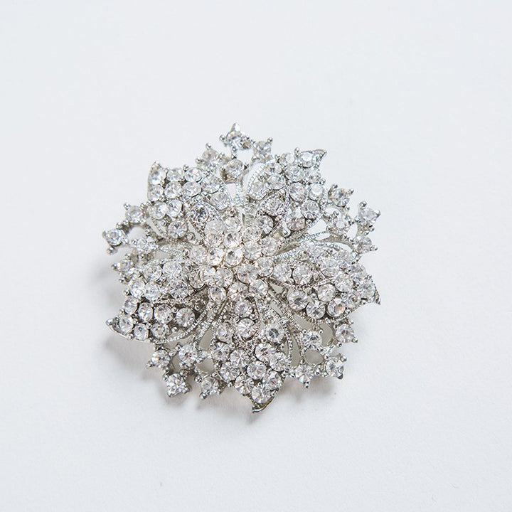 Glamorous brooch with crystals Stornfield