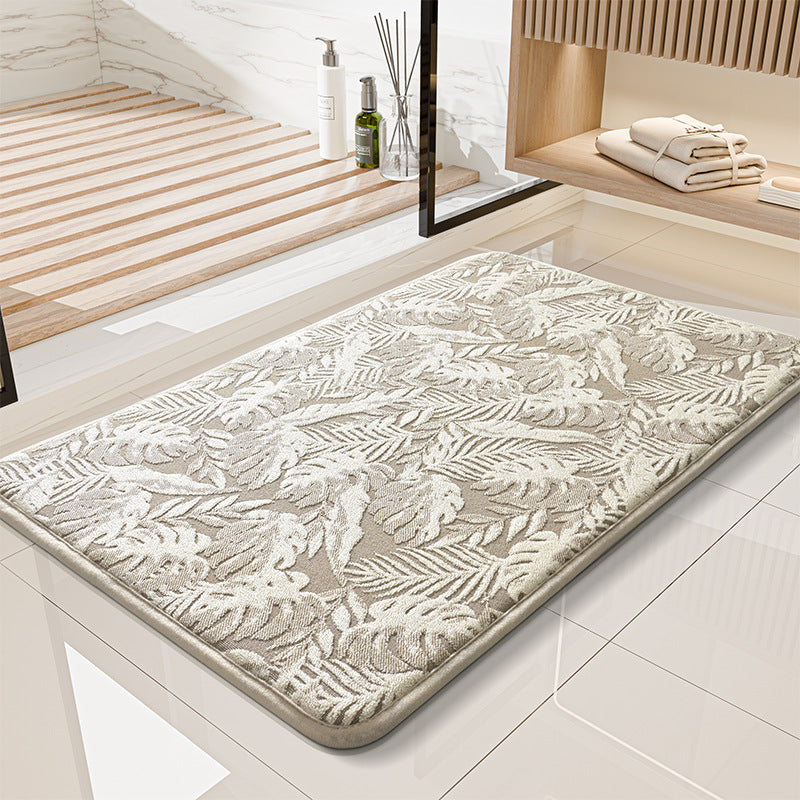 Plush Tropical Leaf Bath Mat