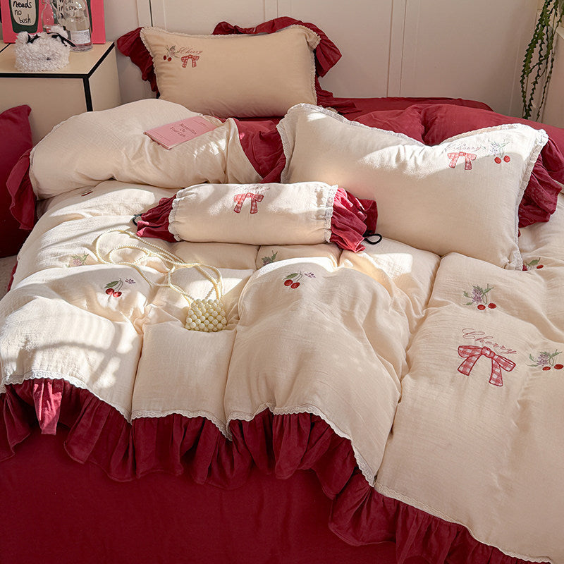 Vintage Cherry Embroidered Ruffled Cotton Duvet Cover Set