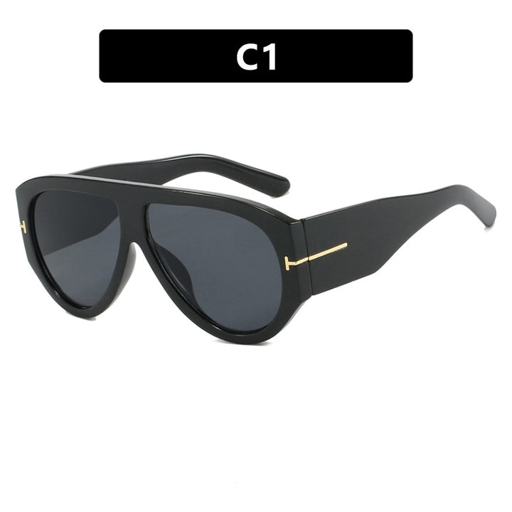 Women's Geometric Sunglasses with Modern Frame and Polarized Lenses Stornfield