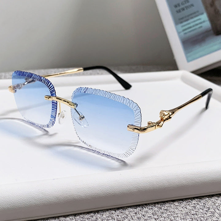 Women's fashionable sunglasses with textured frame and subtle gradient Stornfield