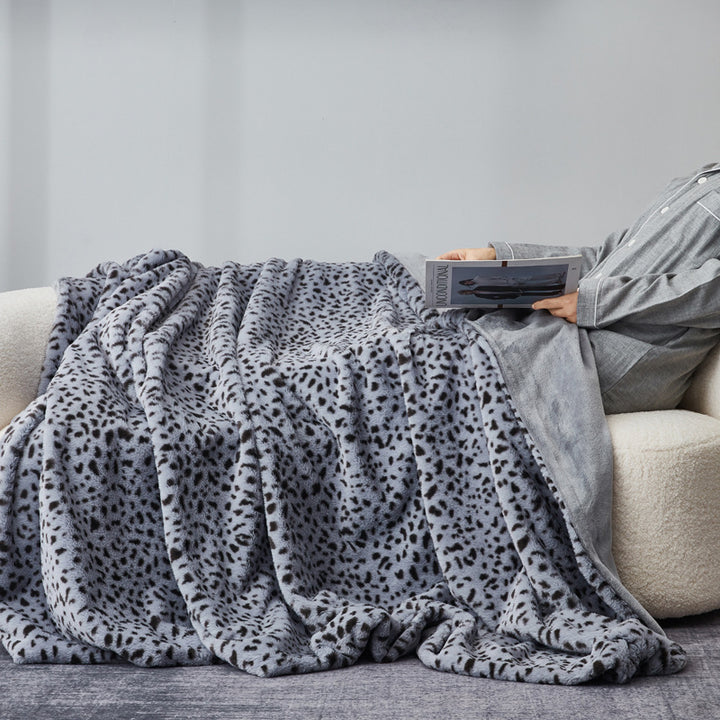 Women Cozy and Stylish Blanket Stornfield