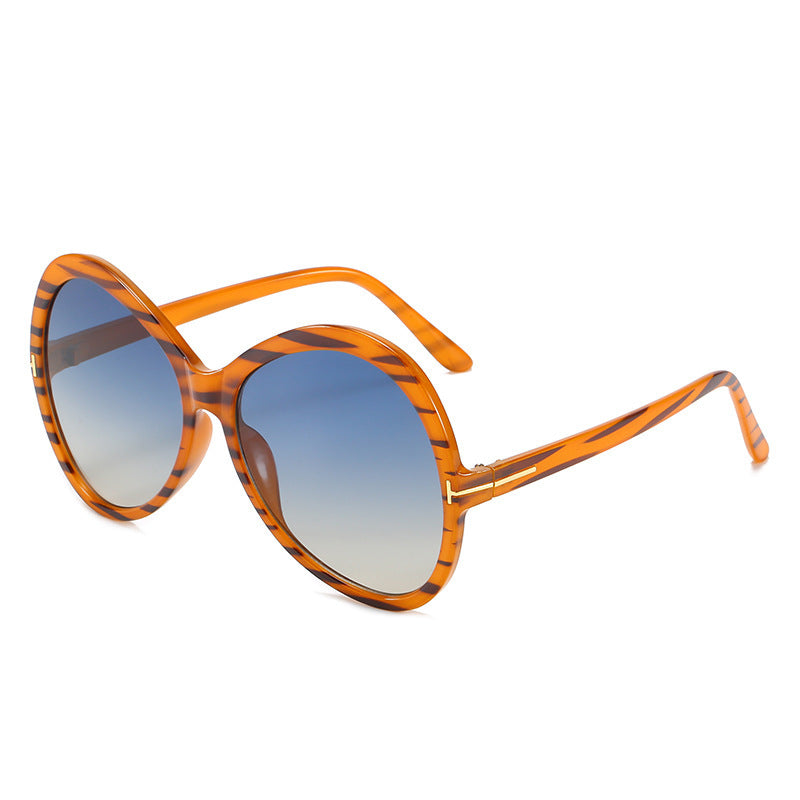 Fashion-Forward Oversized Butterfly Sunglasses Stornfield