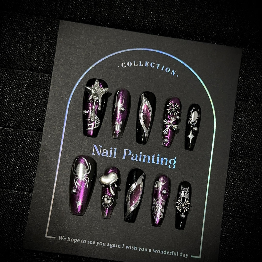 Artistic Spider-Themed Press-On Nail Art Set