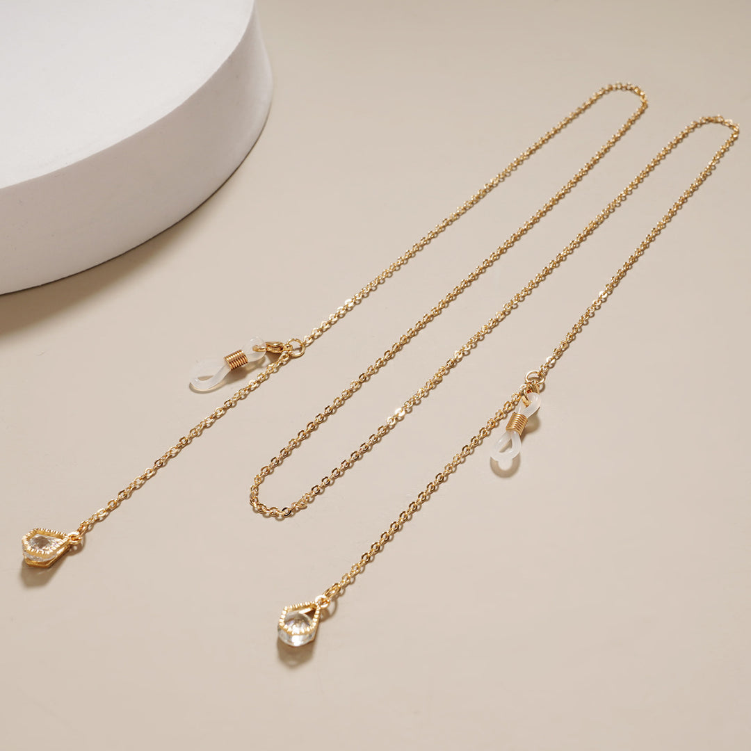 Geometric-Inspired Eyewear Chain Stornfield