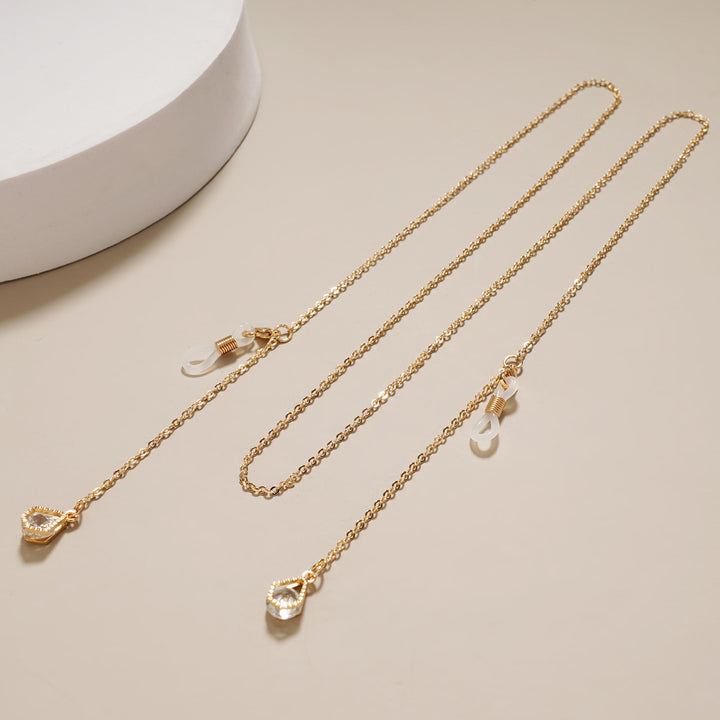 Geometric-Inspired Eyewear Chain Stornfield