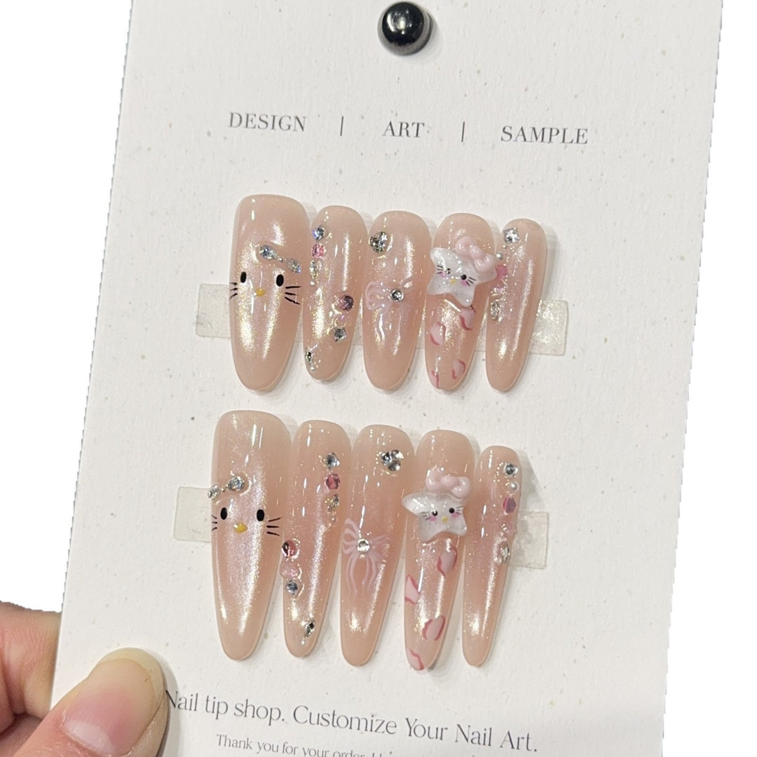 Artificial nails with Playful-Elegant Design Stornfield