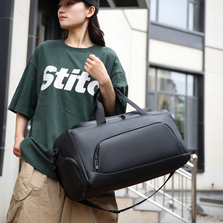 Large Capacity Waterproof Sports Duffle Stornfield