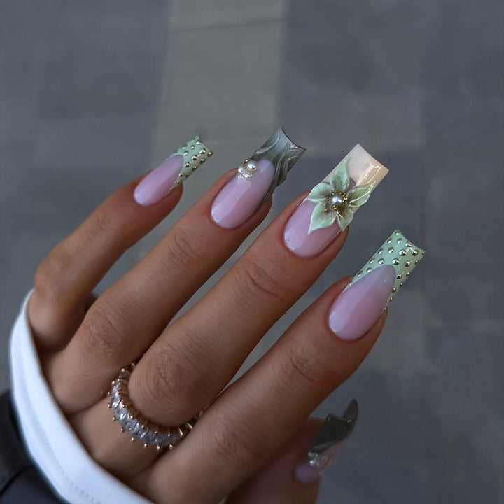 Creative acrylic nails with 3D floral design Stornfield