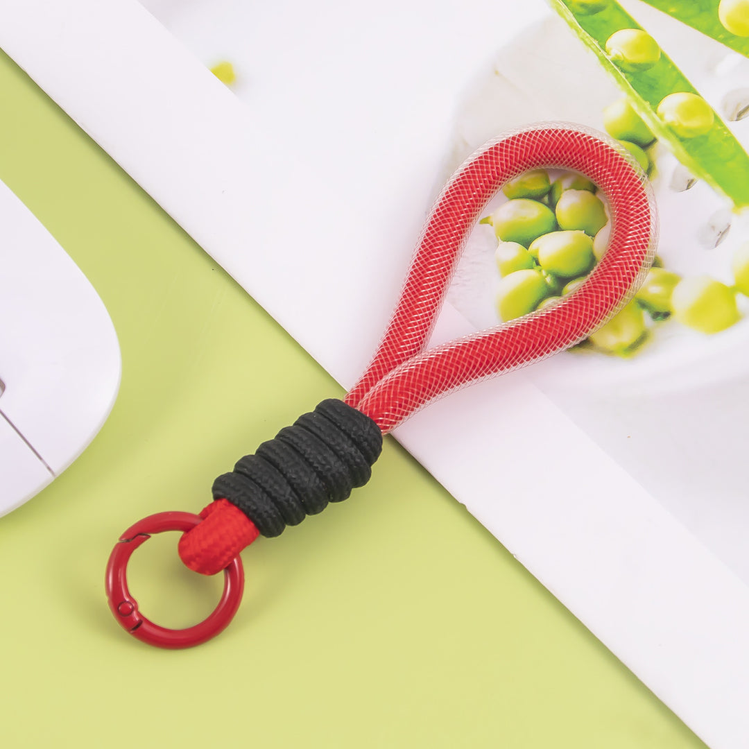 Versatile Paracord Keychain Holder Stornfield