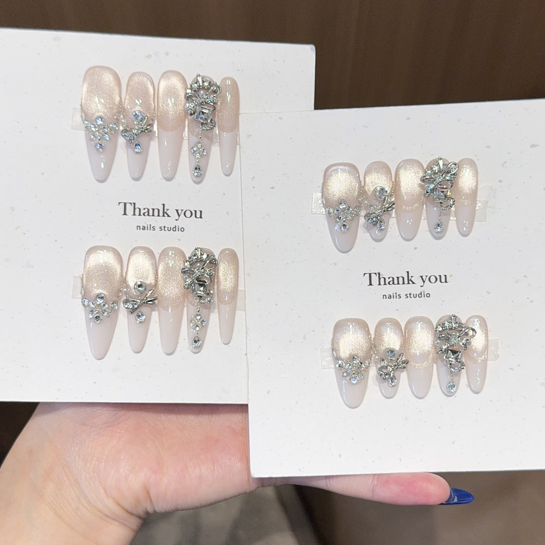 Elegant application of artificial nails Stornfield