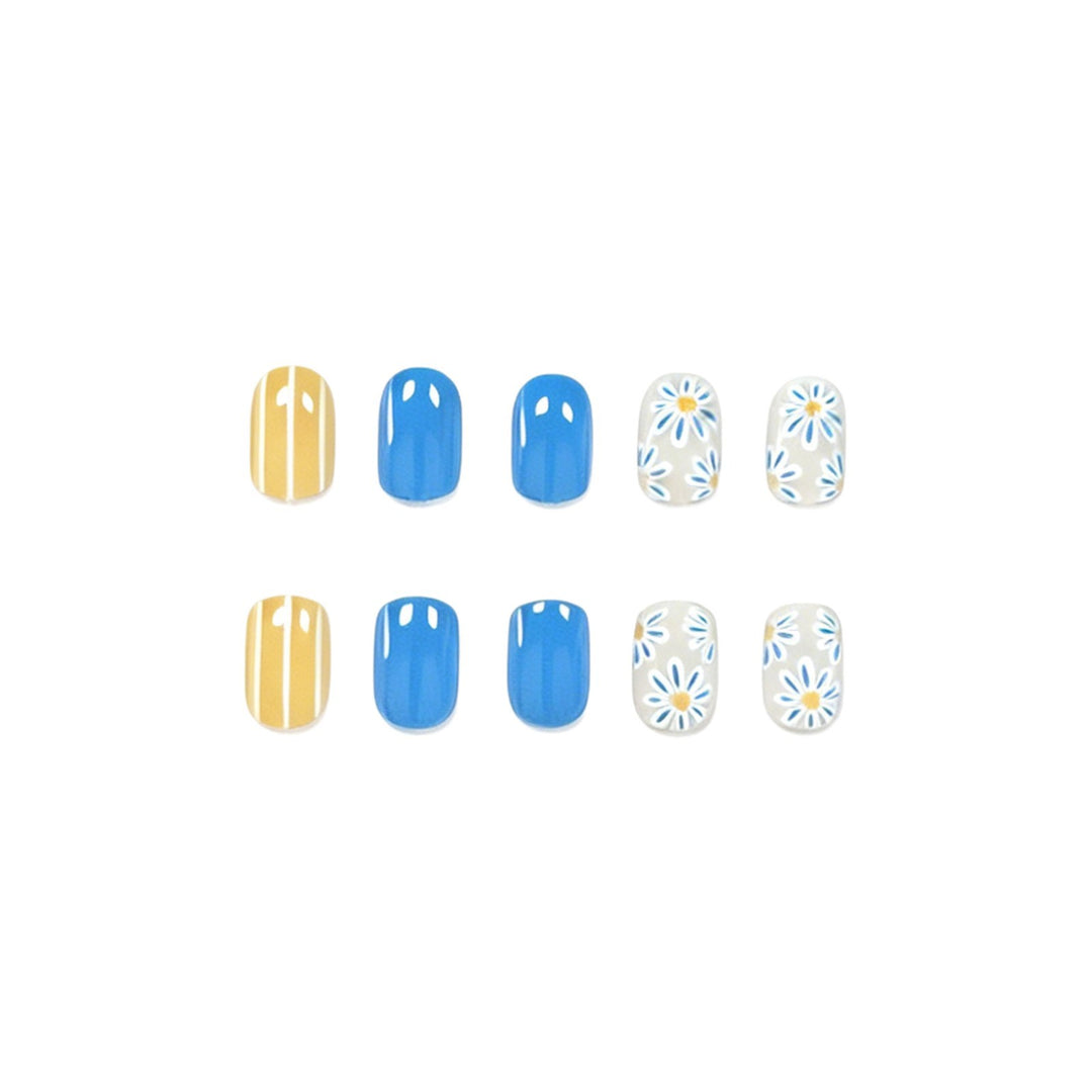 Floral-Inspired Nail Art Set Stornfield