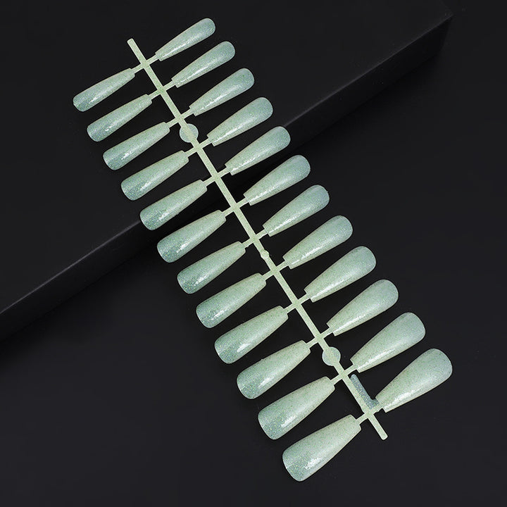 Artificial Nails Set with Elegant Design Stornfield