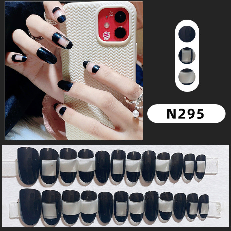 Stylish Press-On Nail Set with Geometric Design