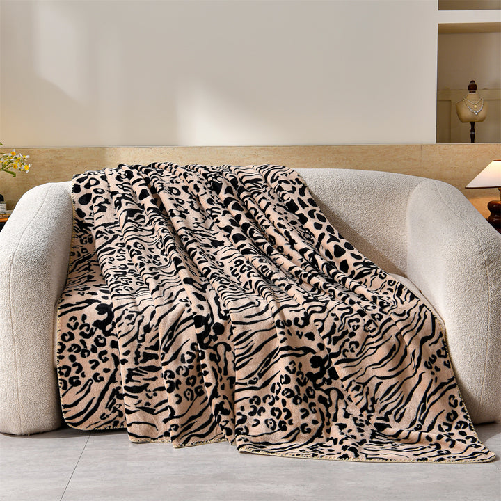 Luxury Leopard-Print Fleece Throw Blanket Stornfield