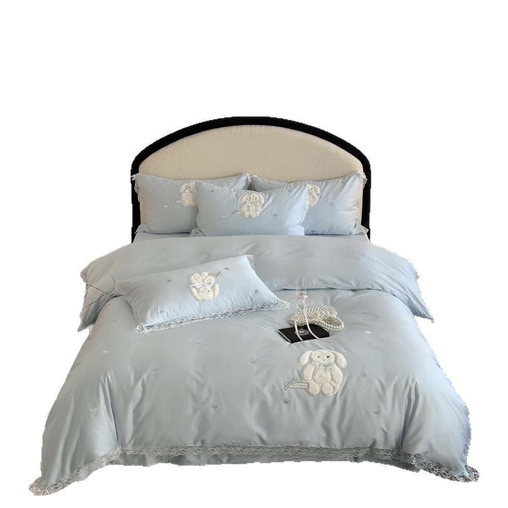 Luxurious bedding set made of cotton satin with embroidered plush bunny and lace trim