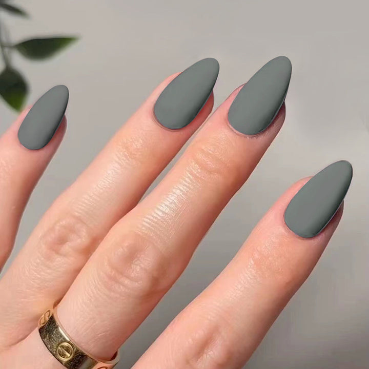 Artful stiletto nails in matte design Stornfield