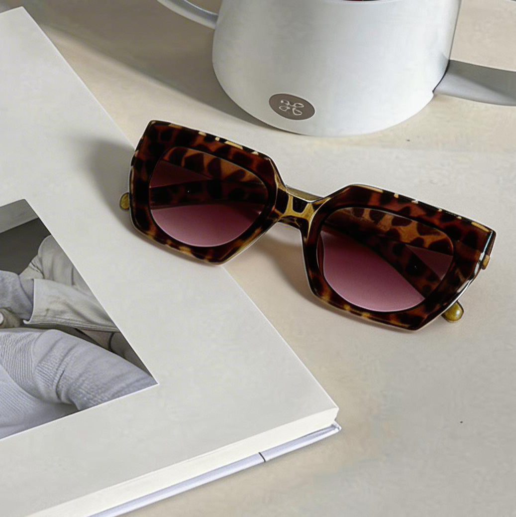 Women’s oversized square sunglasses with stylish design Stornfield