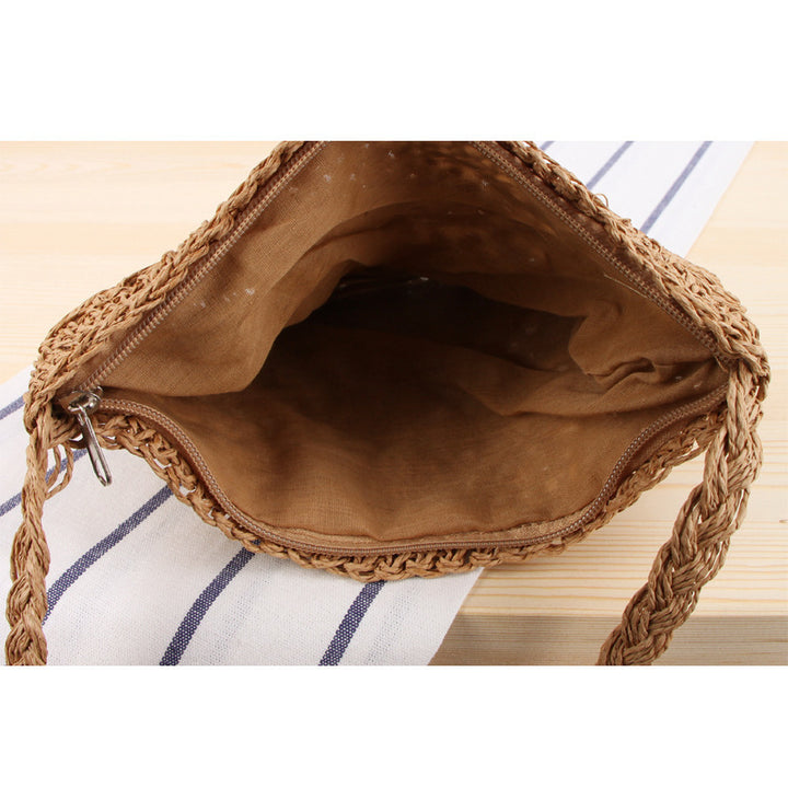Macrame Crossbody Bag in Crescent Moon Design Stornfield