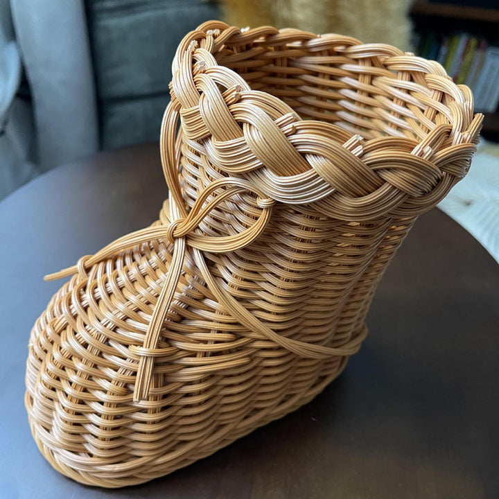Ladies decorative flower pot in shoe design Stornfield