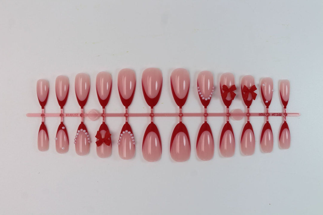 Nail art set with high-quality ribbon and pearl design Stornfield