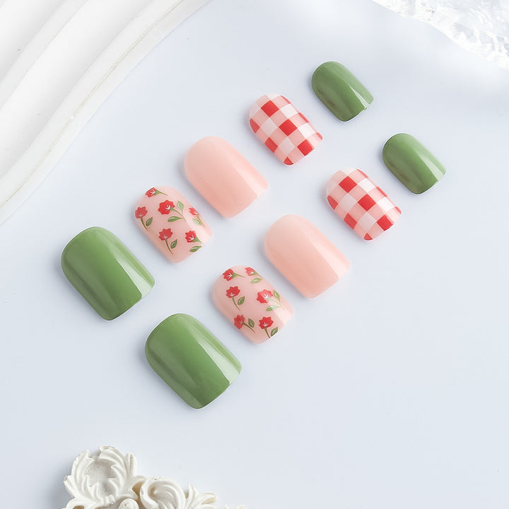 Creative Floral Design Press-On Nail Art Stornfield