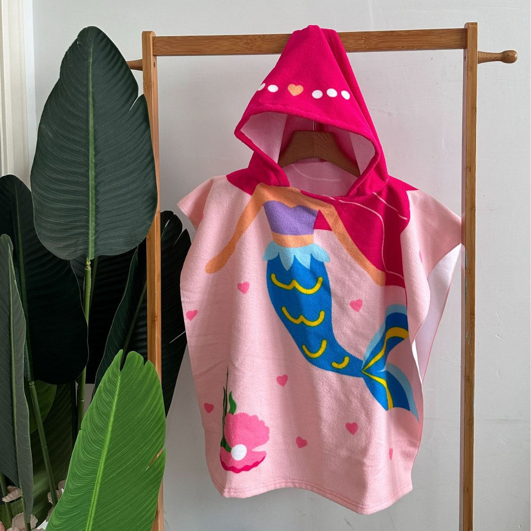 Kids' Shark-Themed Hooded Towel Poncho Stornfield