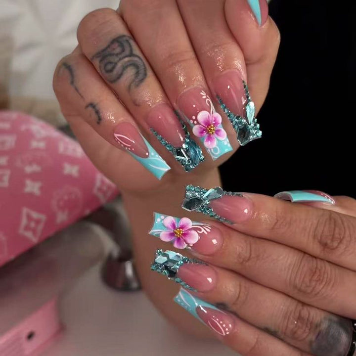 Artisan Decorative Nail Tips Stornfield