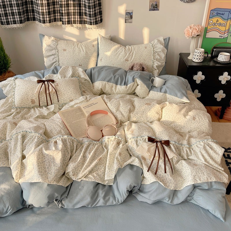 Ruffled Floral Patterned Duvet Set