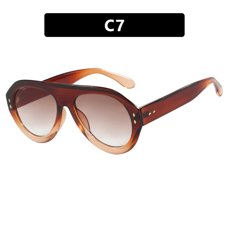 Women's fashionable sunglasses with extravagant design Stornfield