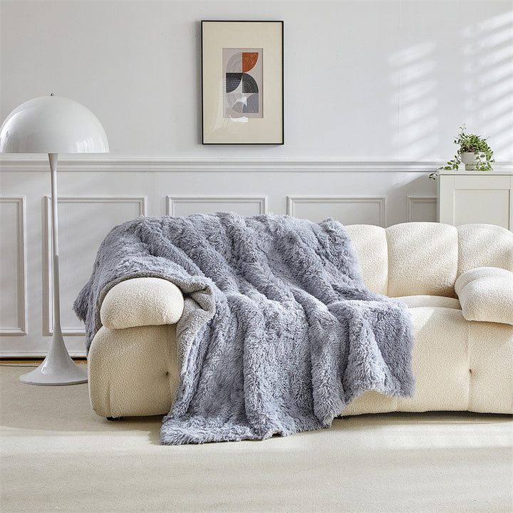 Luxurious Faux Fur Throw Blanket Stornfield