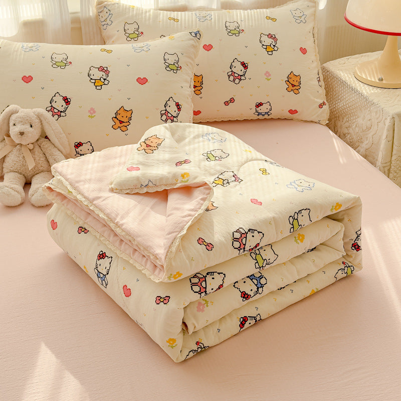 Floral Pattern Quilt Blanket