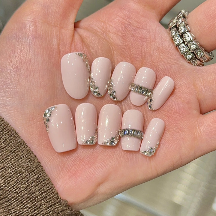 Luxurious art nails with rhinestone accents Stornfield